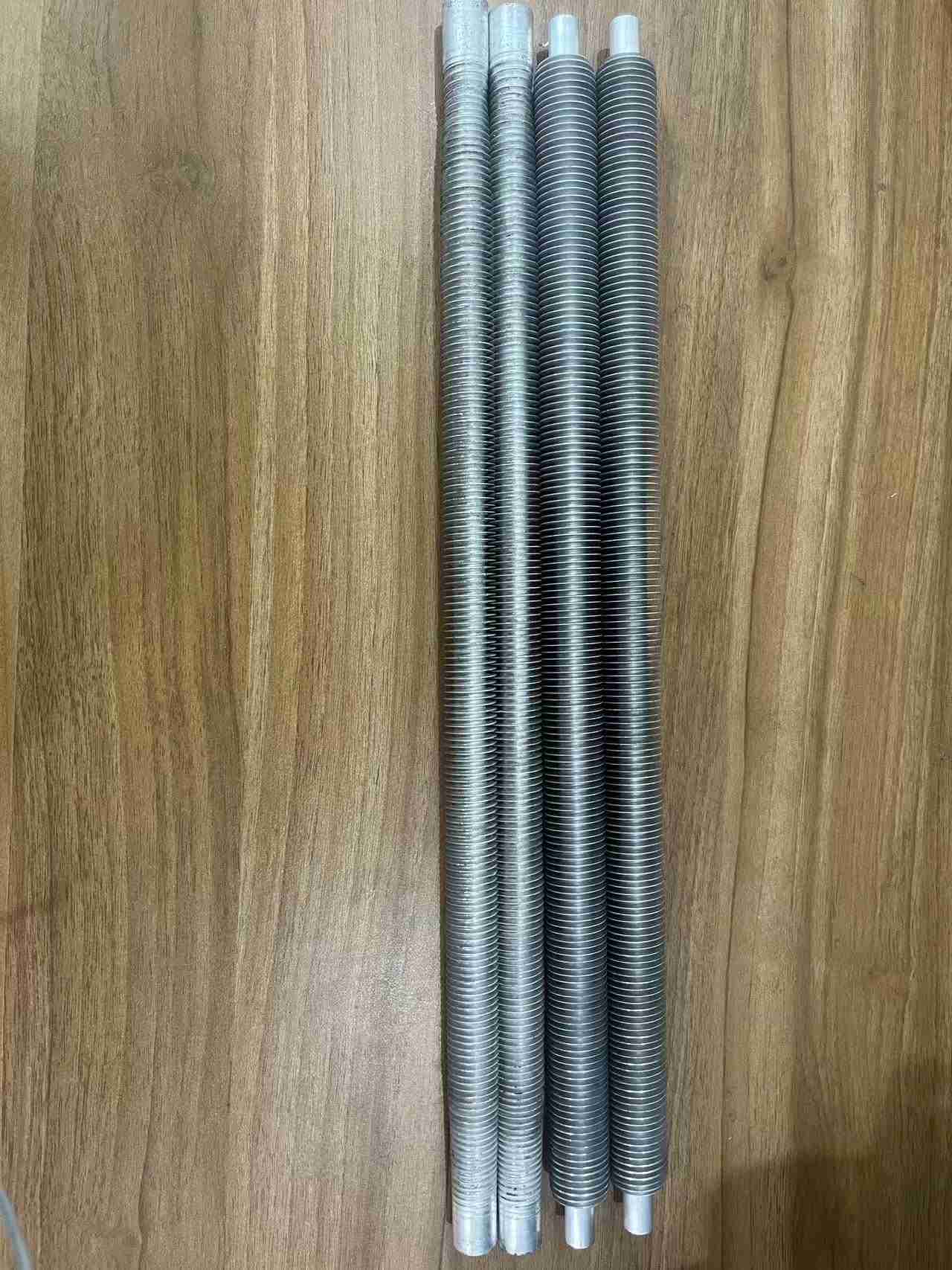 Tiub sirip aluminium untuk penyejuk minyak